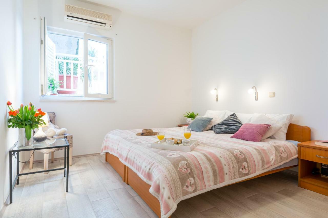 Lily's Apartment